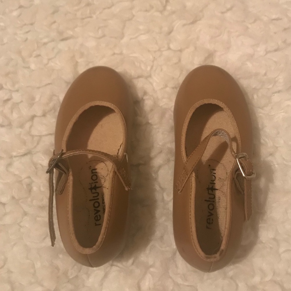 Tan toddler tap shoes